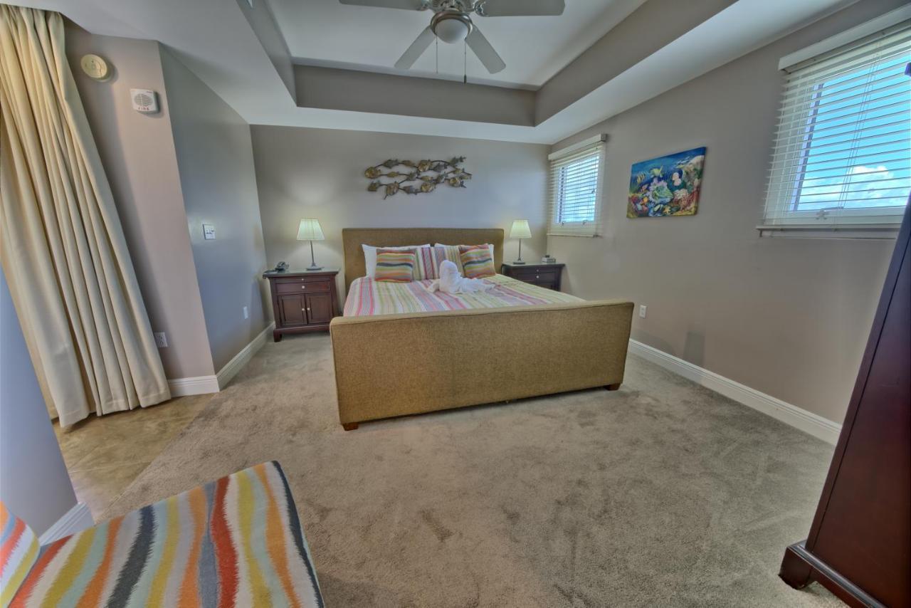 Sterling Breeze - Cozy Beachfront One Bedroom Condo Panama City Beach Exteriör bild